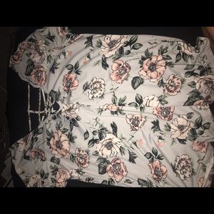 Buckle Flower shirt